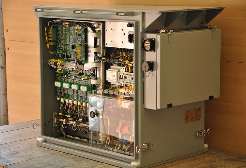 SFA-100 Auxiliary Inverter